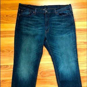 ***SOLD*** Men’s Big and Tall Levi’s 541 Athletic Jeans size 44x30 - Deep blue
